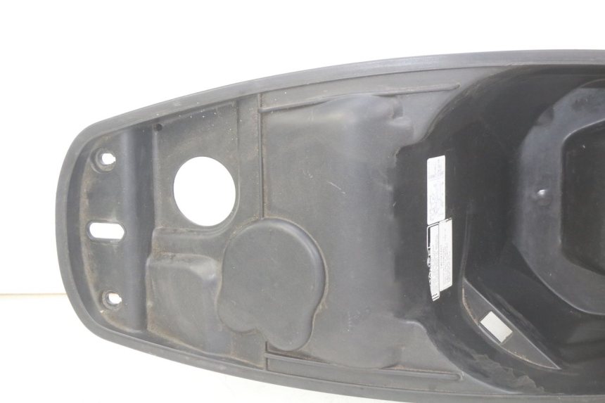 photo de COFANO SELLA PEUGEOT TWEET 4T 50 (2010 - 2014)