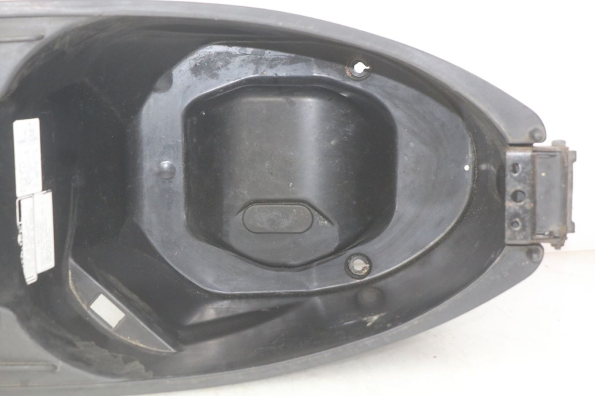 photo de COFANO SELLA PEUGEOT TWEET 4T 50 (2010 - 2014)