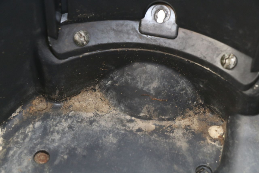 photo de COFANO SELLA PEUGEOT VIVACITY NEW 2T 50 (2008 - 2017)