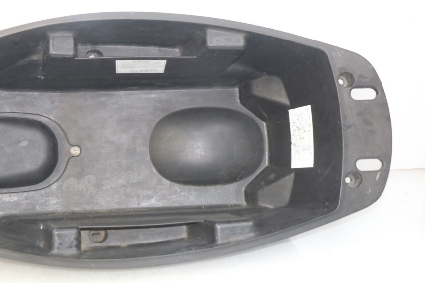 photo de SCATOLA SELLA TGB X-MOTION XMOTION 125 (2008 - 2014)