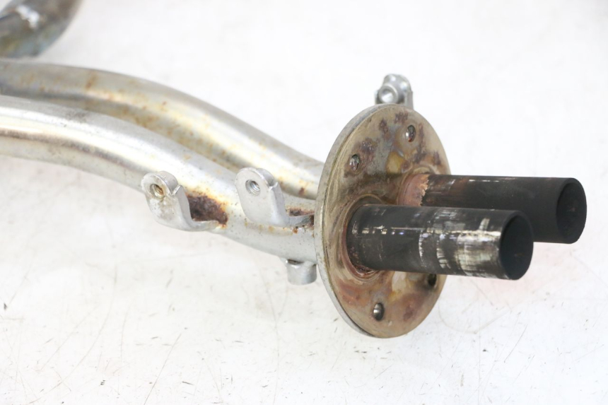 photo de COLLETTORE HYOSUNG GV AQUILA 125 (2000 - 2004) - Dettagli dei punti di fissaggio