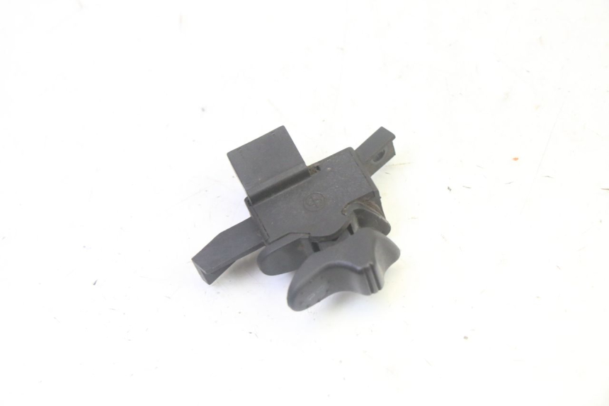 photo de COMMUTATORE FRECCE SUZUKI BURGMAN 125 (2007 - 2014)