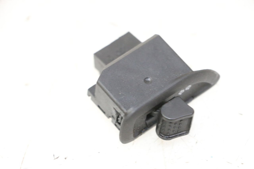 photo de COMMUTATORE FRECCE PIAGGIO MP3 HPE 310 (2024 - 2025)