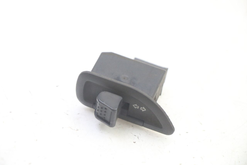 photo de COMMUTATORE FRECCE PIAGGIO MP3 500 (2011 - 2015)