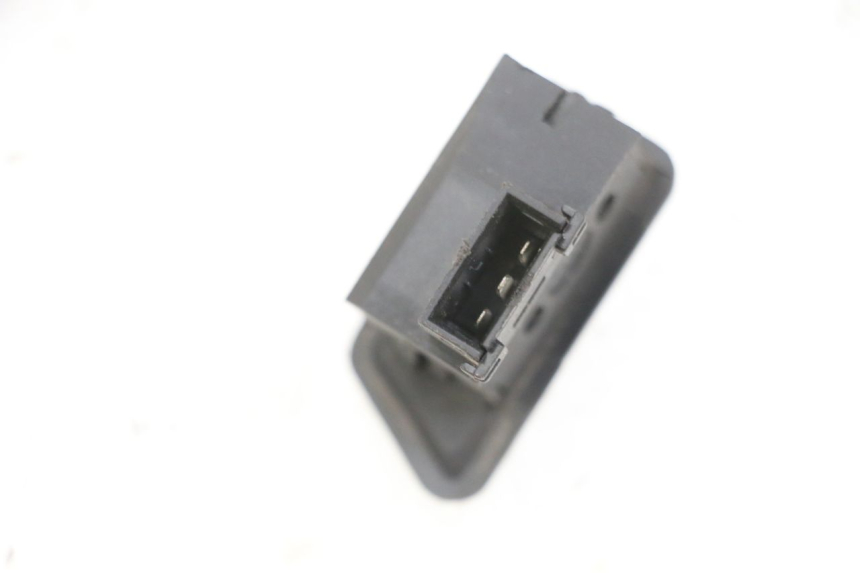 photo de COMMUTATORE FRECCE JM MOTORS OLDIES GT 4T 50 (2018 - 2025) - Zoom sullo stato d'uso