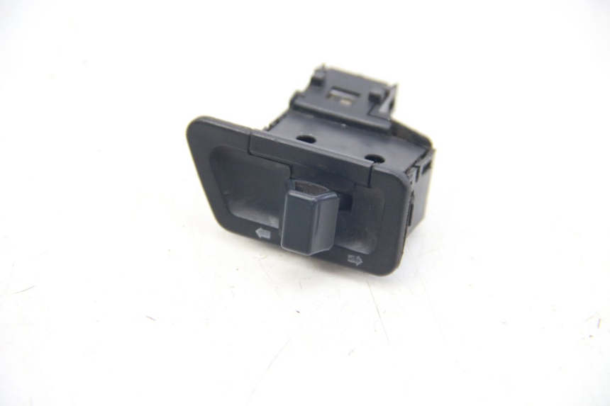 photo de COMANDO FRECCE SUZUKI SIXTEEN 125 (2008 - 2010)