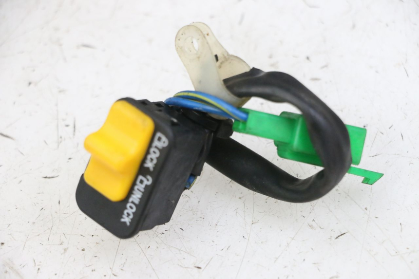 photo de COMMUTATORE SPEGNIMENTO  PEUGEOT TWEET 4T 50 (2018 - 2020)