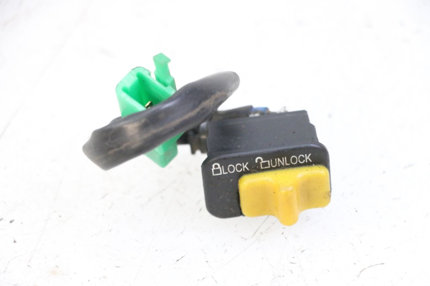 photo de COMMUTATORE SPEGNIMENTO  PEUGEOT TWEET 4T 50 (2014 - 2019)