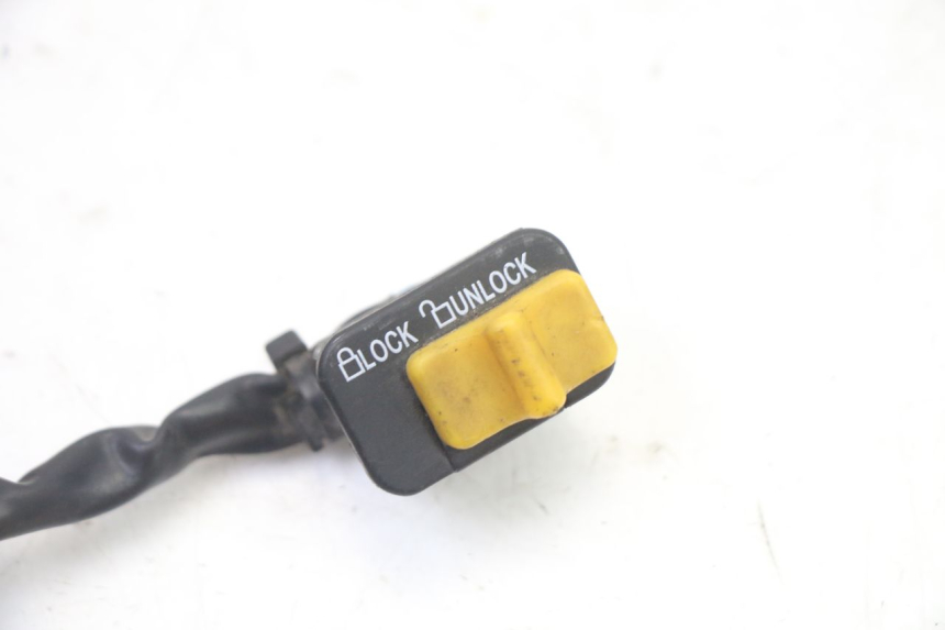 photo de COMMUTATORE SPEGNIMENTO  PEUGEOT TWEET 4T 50 (2014 - 2019)