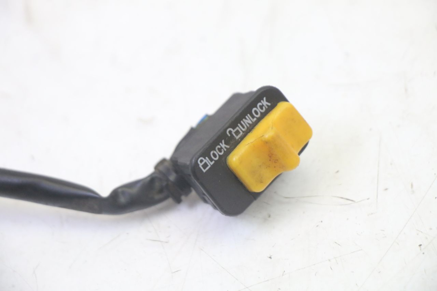 photo de COMMUTATORE SPEGNIMENTO  PEUGEOT TWEET 4T 50 (2018 - 2020)