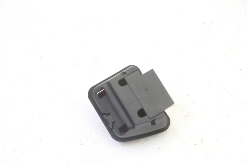 photo de COMANDO DI ACCENSIONE E SPEGNIMENTO PIAGGIO X9 EVOLUTION 125 (2003 - 2007)