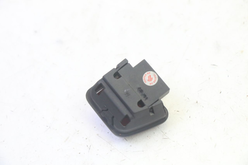 photo de INTERRUTTORE DI ACCENSIONE PIAGGIO XEVO - X EVO 125 (2007 - 2016) - Altra angolazione