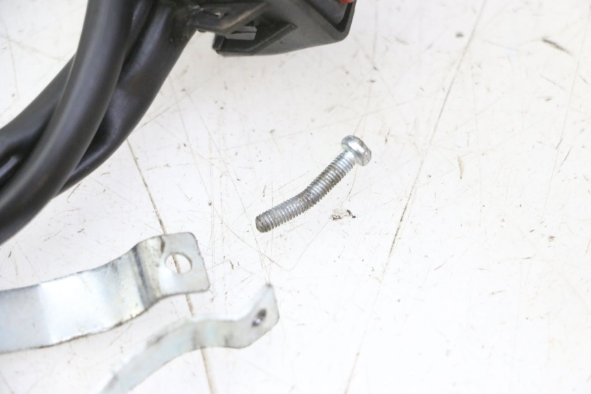 photo de COMMUTATORE SPEGNIMENTO  YAMAHA YZ 125 (1998 - 2005)