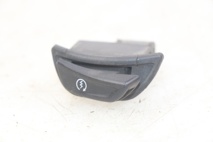 photo de COMMUTATORE AVVIAMENTO PEUGEOT DJANGO 4T 50 (2014 - 2019)