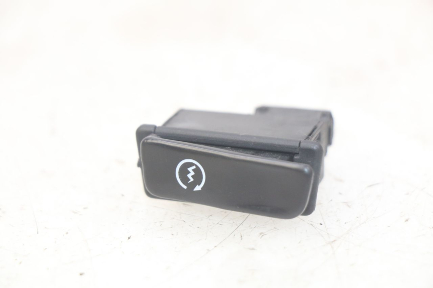 photo de COMMUTATORE AVVIAMENTO SYM FIDDLE 3 III 125 (2014 - 2020)