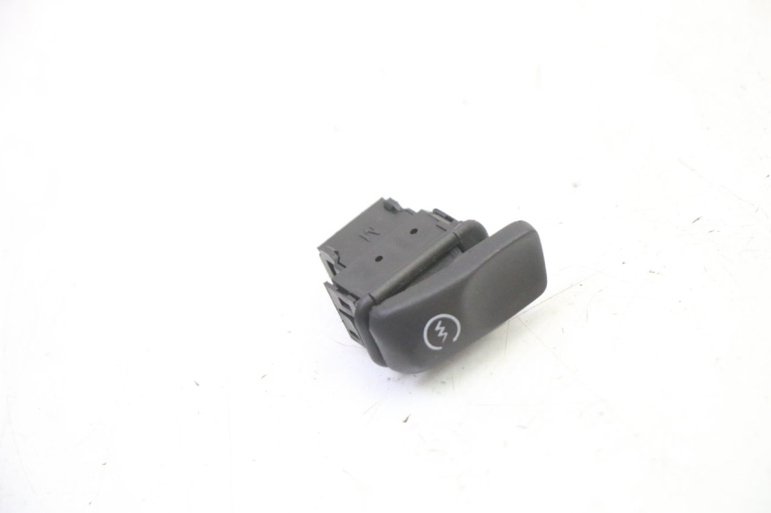 photo de COMMUTATORE ACCENSIONE PIAGGIO MP3 HPE 310 (2024 - 2025)