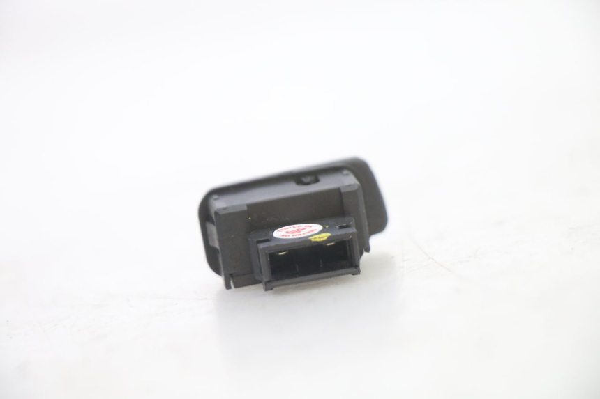 photo de COMMUTATORE ACCENSIONE PIAGGIO MP3 HPE 310 (2024 - 2025)