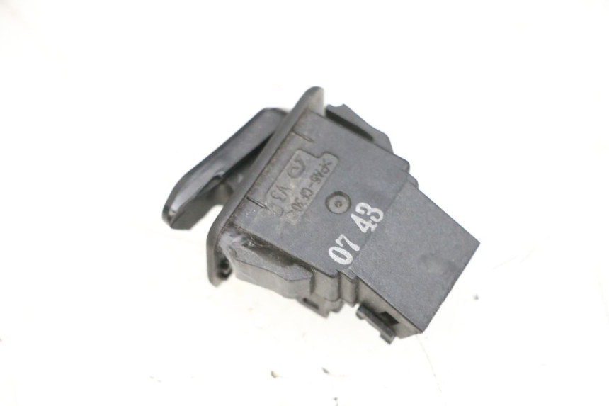 photo de COMMUTATORE ACCENSIONE YAMAHA NEO'S CORE 1 (2022 - 2026) - Zoom sullo stato d'uso