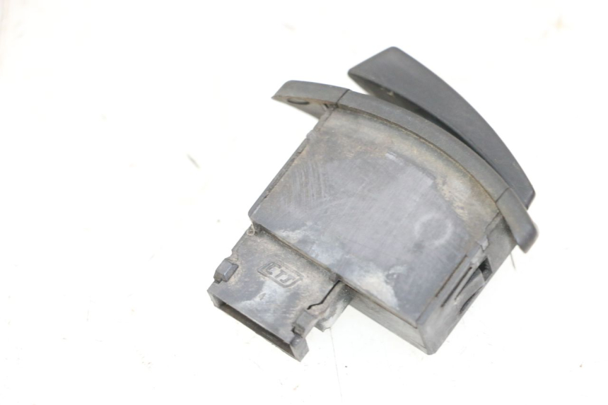 photo de COMMUTATORE ACCENSIONE PEUGEOT BELVILLE 125 (2017 - 2021)