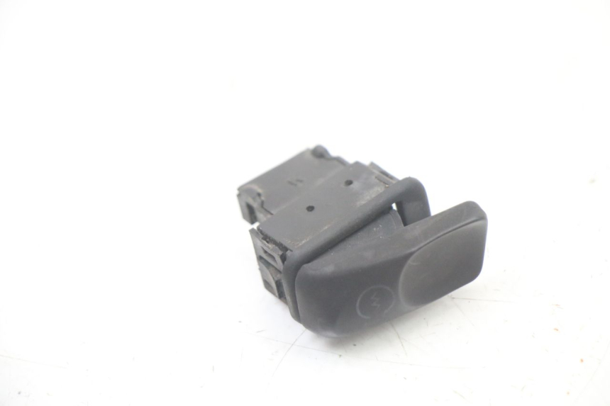 photo de COMMUTATORE ACCENSIONE PIAGGIO VESPA LX IE 125 (2010 - 2012)