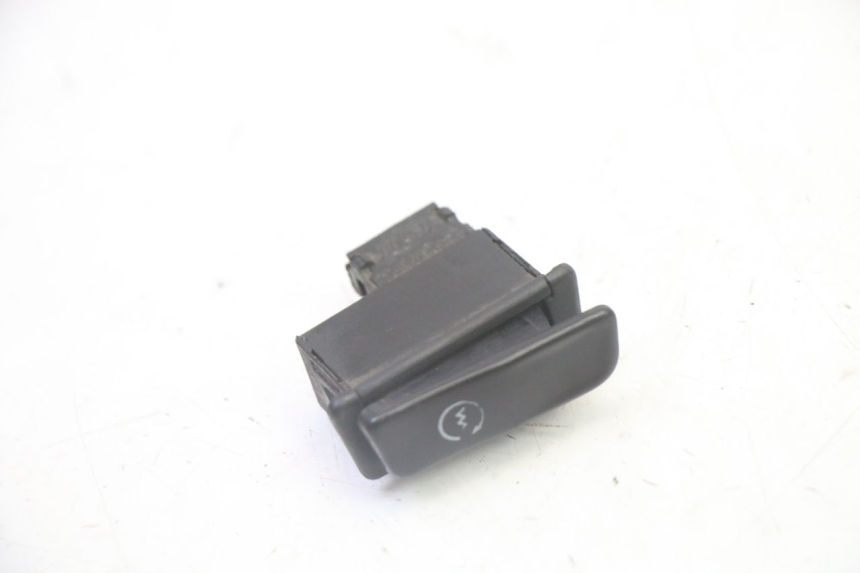 photo de COMANDO AVVIAMENTO PEUGEOT TWEET 4T 50 (2018 - 2020)