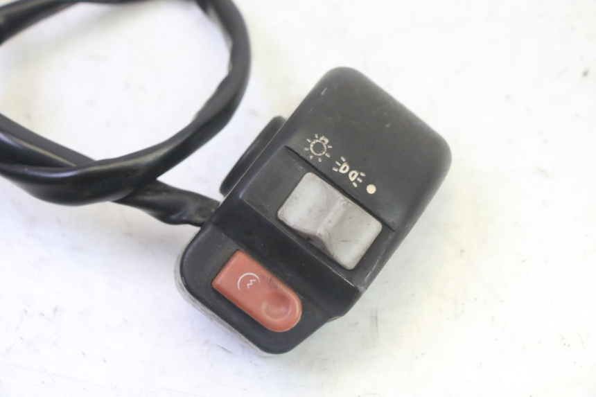 photo de MANUBRIO DESTRO KYMCO AGILITY NAKED RENOUVO 2T 50 (2011 - 2018)