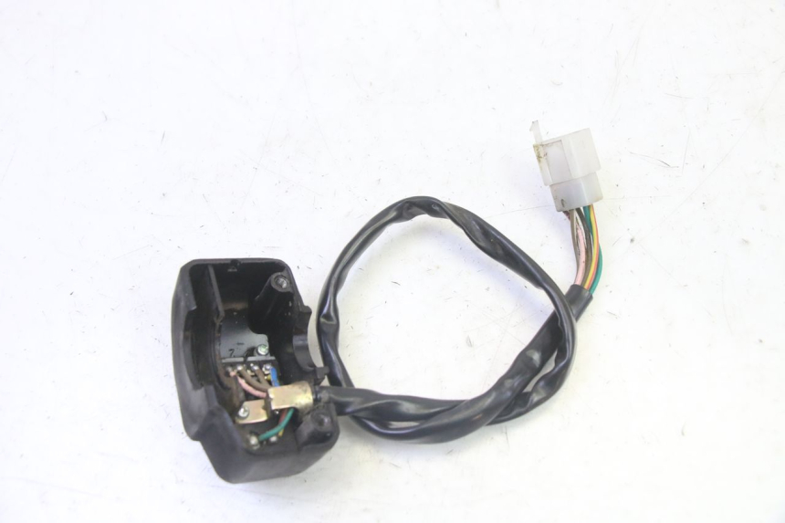 photo de MANUBRIO DESTRO KYMCO AGILITY NAKED RENOUVO 2T 50 (2011 - 2018)