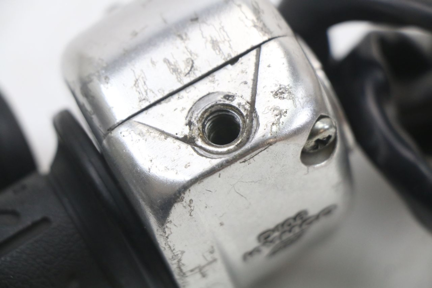 photo de MANUBRIO DESTRO KYMCO AGILITY RS 4T 50 (2009 - 2013)