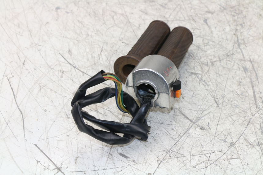 photo de COMANDO DESTRO BAOTIAN BT COLLECTOR 50 (2005 - 2013)
