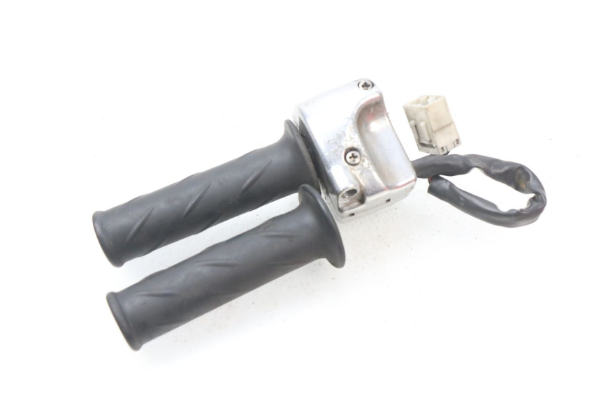 photo de COMANDO DESTRO PIAGGIO BEVERLY 125 (1998 - 2005)