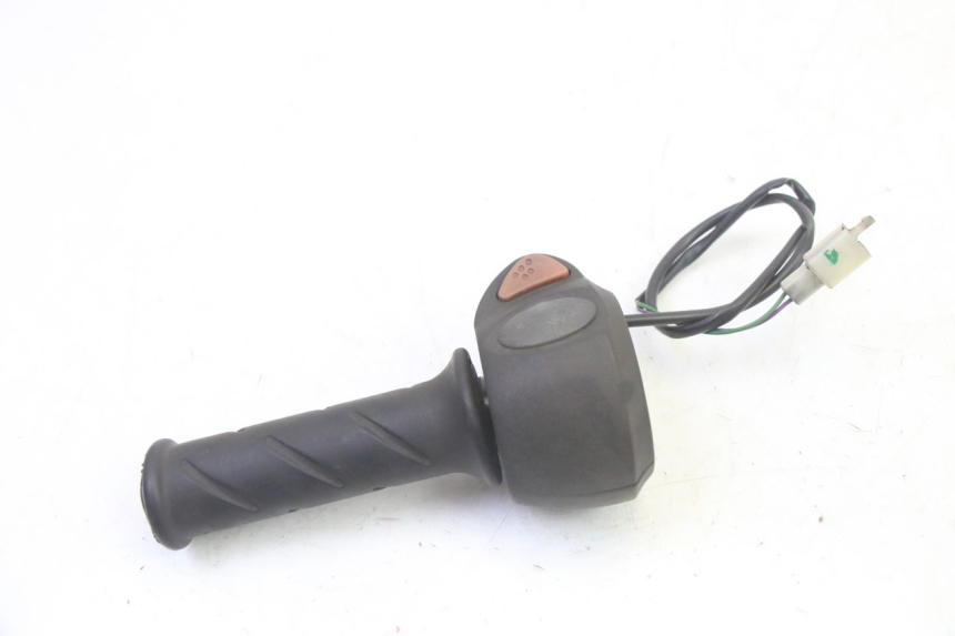 photo de MANUBRIO DESTRO PEUGEOT CITYSTAR 50 (2013 - 2017)