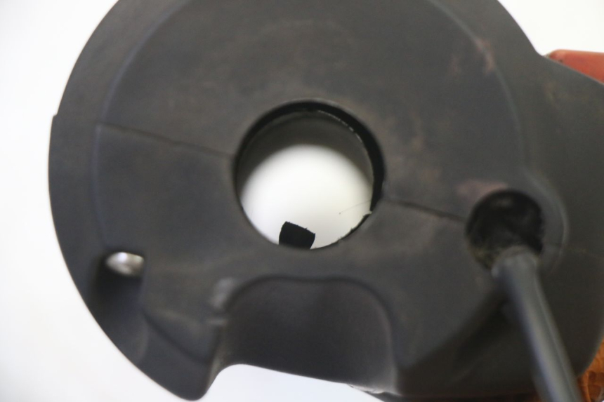 photo de MANUBRIO DESTRO PEUGEOT CITYSTAR 50 (2013 - 2017)