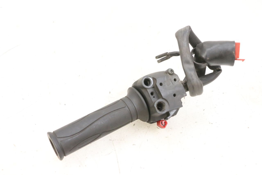 photo de COMMUTATORE DESTRO KSR CODE 125 (2018 - 2020) - Stato della superficie e materiale