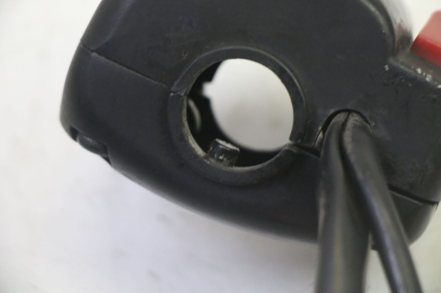 photo de MANUBRIO DESTRO SYM CROX 4T 50 (2016 - 2023)