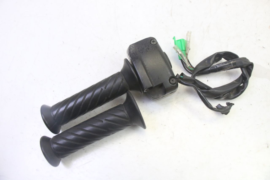 photo de MANUBRIO DESTRO SYM CROX 4T 50 (2016 - 2023)