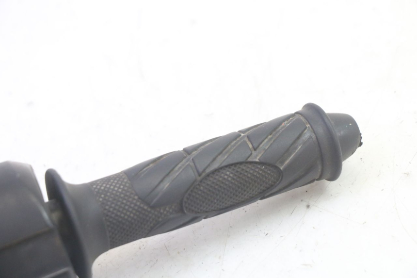 photo de MANUBRIO DESTRO LONGJIA DIGITA 4T 50 (2019 - 2022) - Zoom sullo stato d'uso