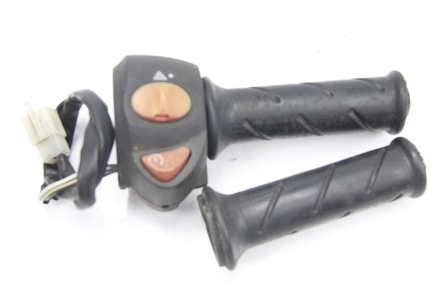 photo de COMMUTATORE DESTRO PEUGEOT ELYSTAR 125 (2002 - 2007)