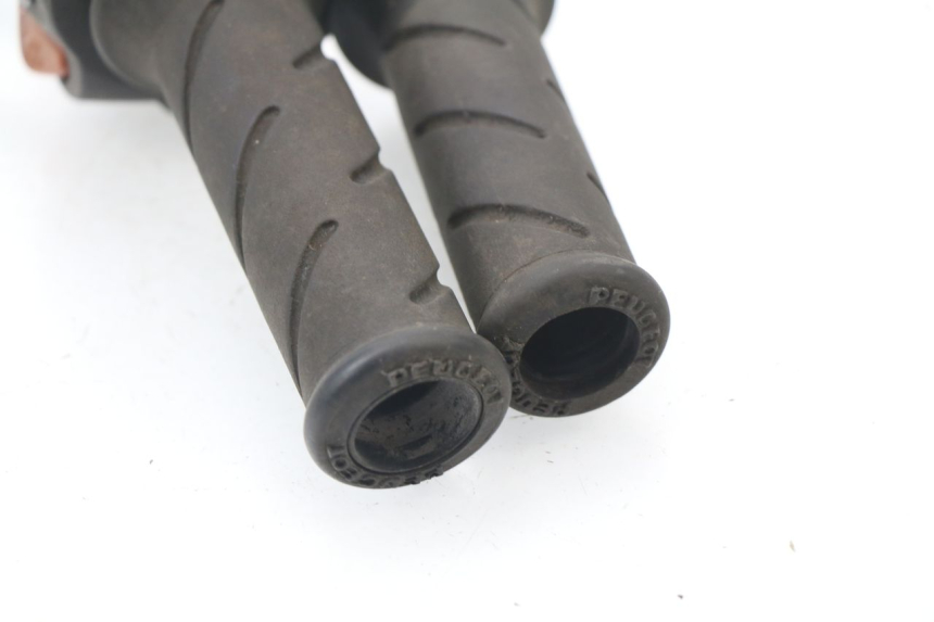 photo de COMANDO DESTRO PEUGEOT ELYSTAR 50 (2002 - 2014)