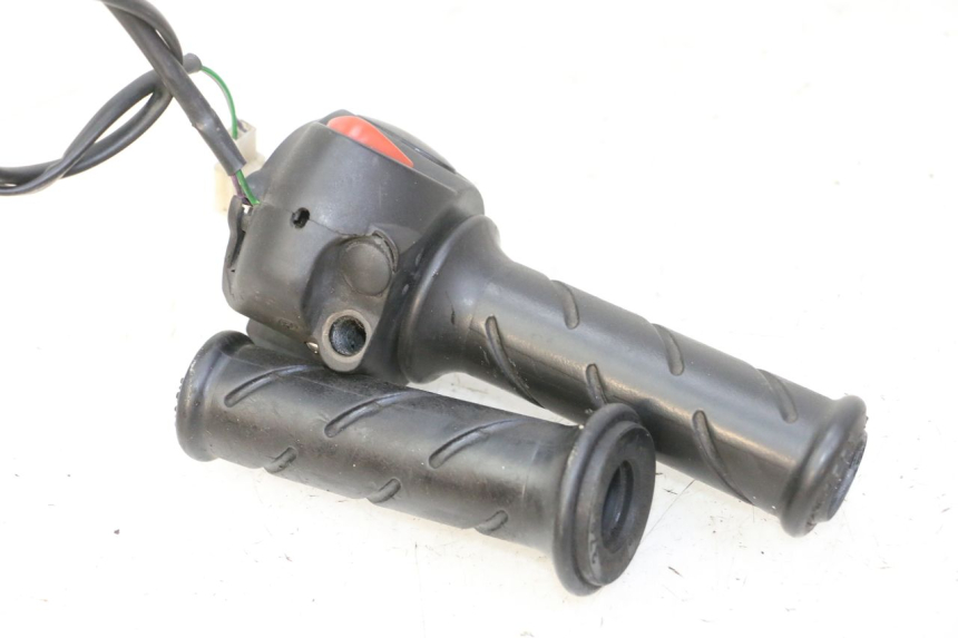 photo de COMANDO DESTRO PEUGEOT ELYSTAR 50 (2002 - 2014)