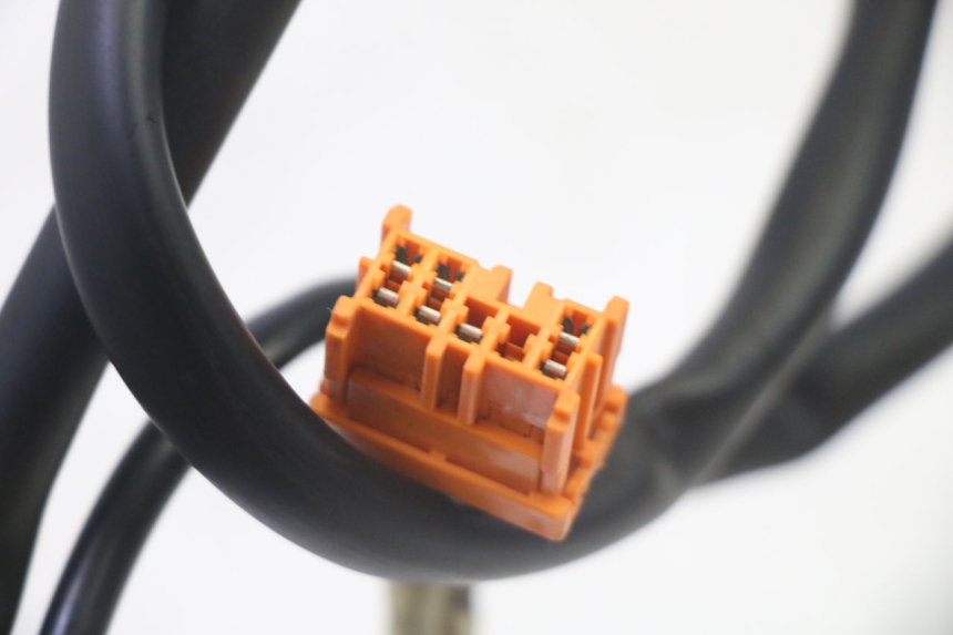 photo de MANUBRIO DESTRO HONDA FES S-WING SWING ABS 125 (2007 - 2015)