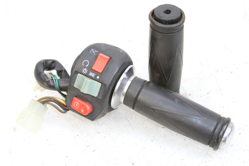 photo de COMMUTATORE DESTRO BAOTIAN FRESH 50 (2004 - 2012)