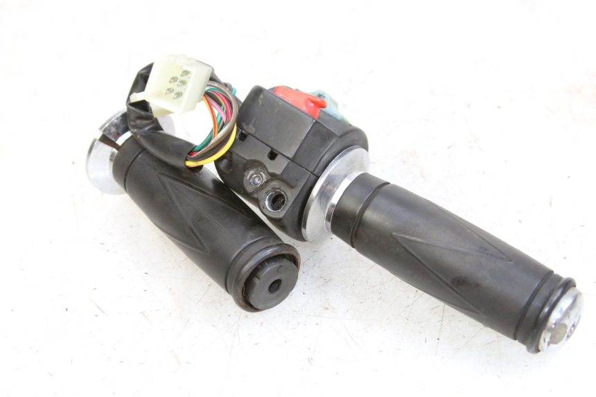 photo de COMMUTATORE DESTRO BAOTIAN FRESH 50 (2004 - 2012)