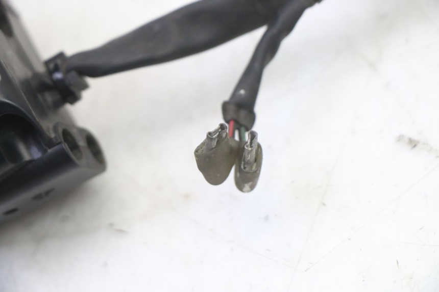 photo de COMMUTATORE DESTRO YAMAHA FZ6 FAZER S2 600 (2007 - 2011)