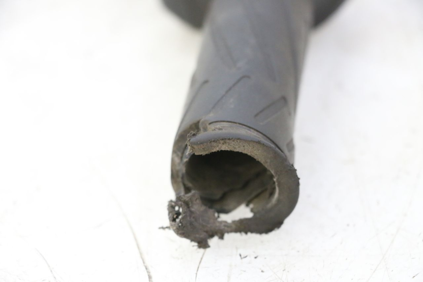 photo de COMMUTATORE DESTRO YAMAHA FZ6 N FAZER 600 (2004 - 2006)