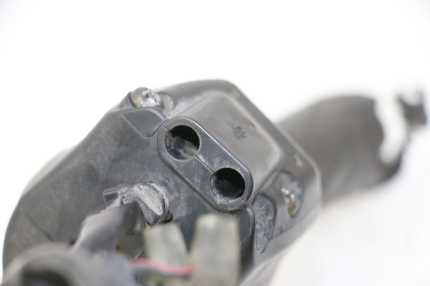 photo de COMMUTATORE DESTRO YAMAHA FZ6 N FAZER 600 (2004 - 2006)