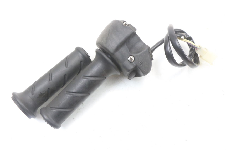 photo de COMMUTATORE DESTRO PEUGEOT GEOPOLIS RS 125 (2007 - 2009)