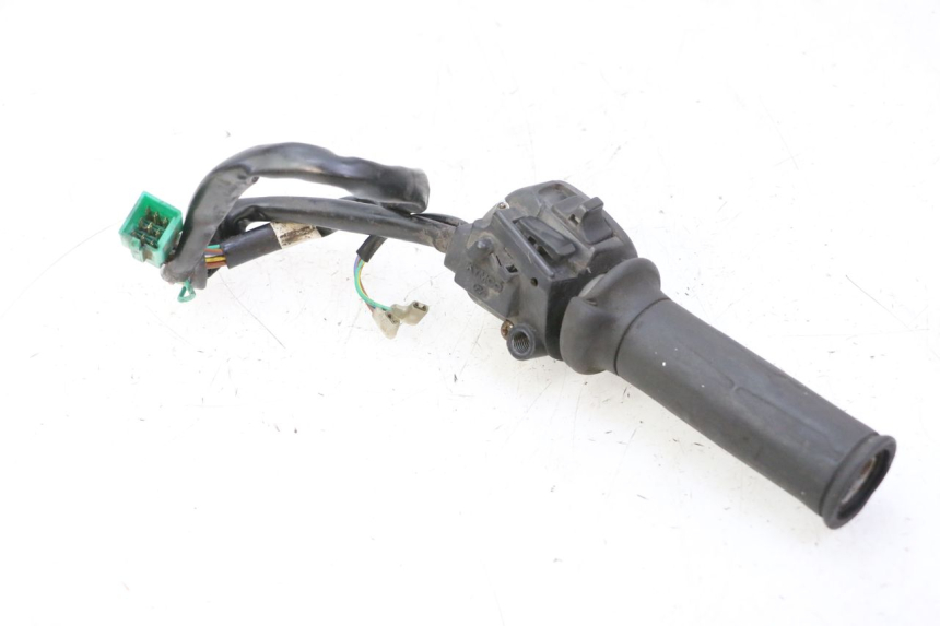 photo de COMMUTATORE DESTRO KYMCO GRAND DINK 125 (2008 - 2014)