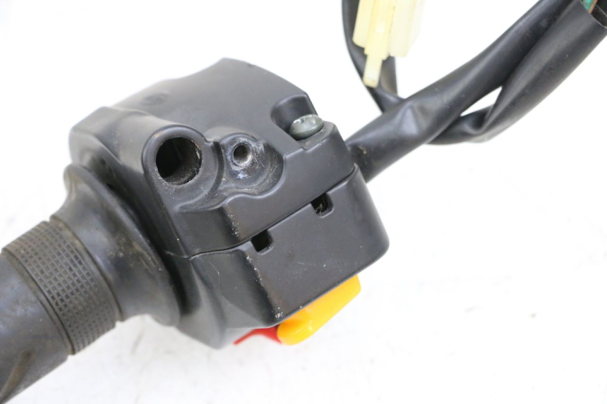 photo de COMMUTATORE DESTRO EUROCKA GTR 50 (2018 - 2021) - Dettagli dei punti di fissaggio