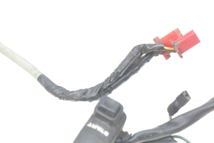 photo de MANUBRIO DESTRO HONDA CBR RR FIREBLADE 900 (1992 - 1994)