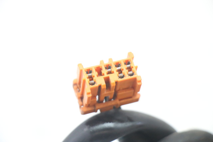 photo de MANUBRIO DESTRO HONDA FES S-WING SWING ABS 125 (2007 - 2015)